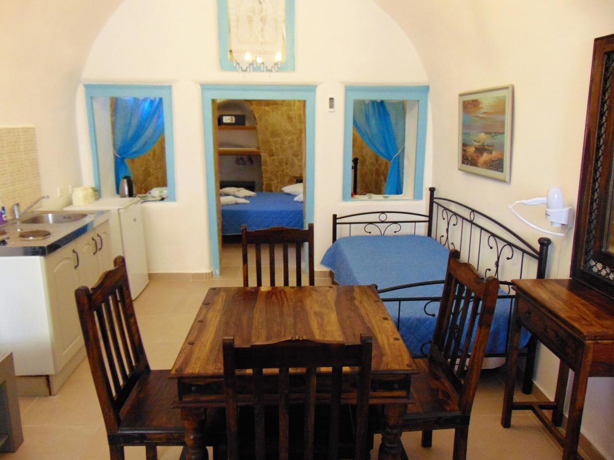 Archangels Traditional Houses Karterádosz Kültér fotó
